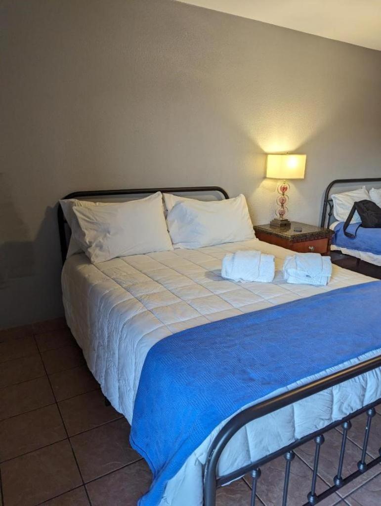 Ingles Motel 亨德森 外观 照片